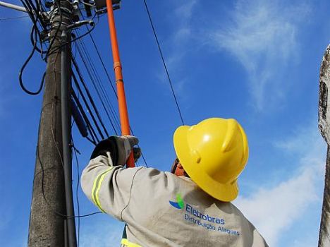 Eletrobras fará manutenção na rede elétrica de dois municípios do sertão de AL
