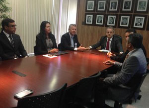 Reunião aconteceu na sede do TCE, em Maceió (Foto: Roberta Cólen/G1)