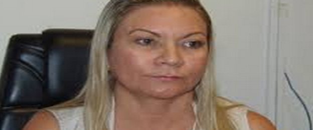 Prefeita dribla a crise pensando forte na reeleição