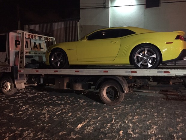 Veículo foi recolhido pelo BPTran (Foto: divulgação/BPTran)