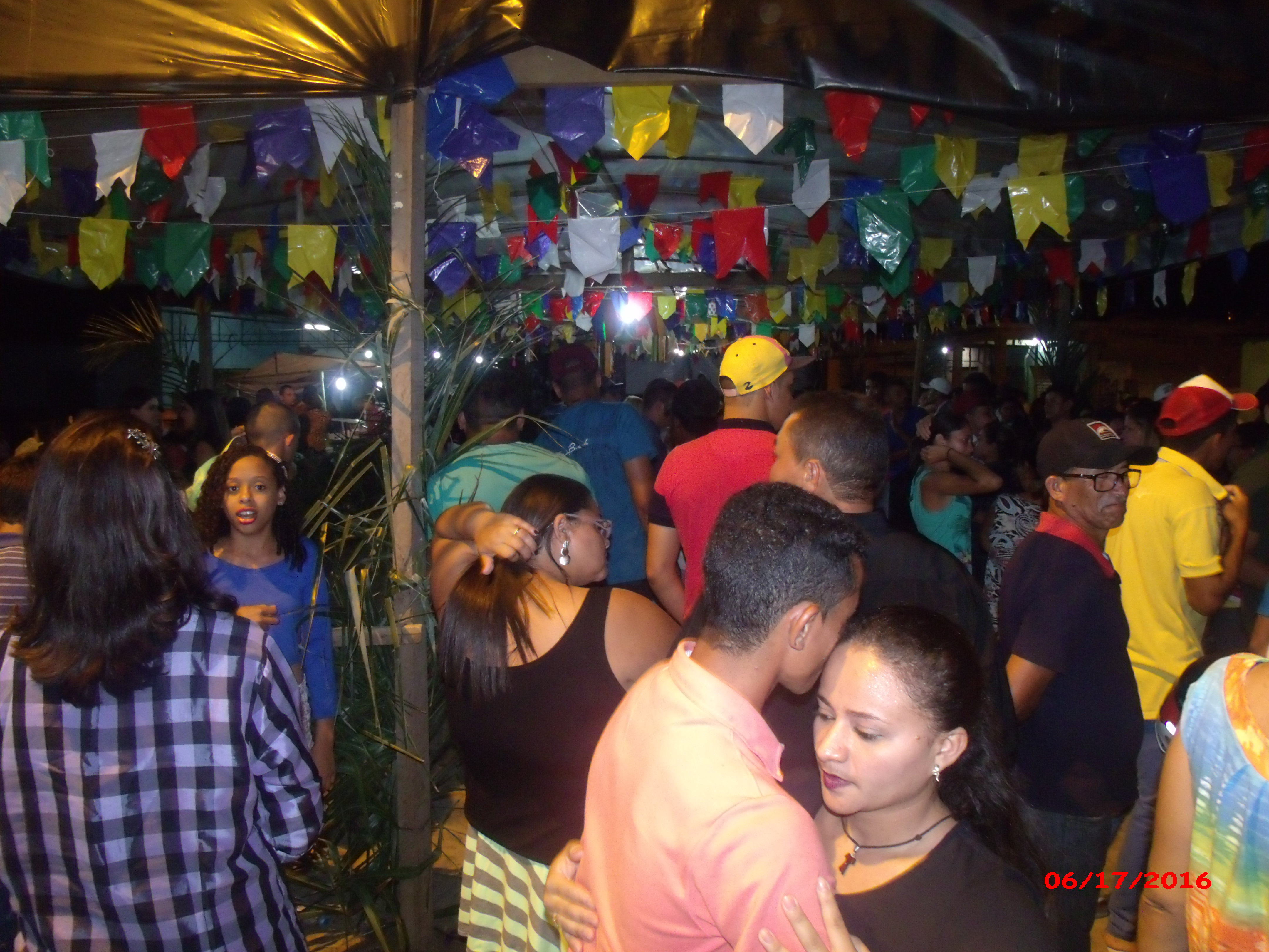 GEDSC DIGITAL CAMERA