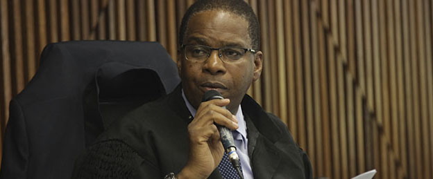 ﻿Juiz determina novo afastamento do prefeito de Barra de Santo Antônio