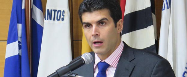 Ministro Hélder Barbalho vem a Alagoas nesta terça inaugurar Adutora