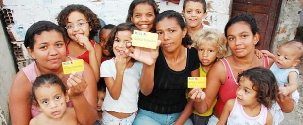 Bolsa Família vai transferir para AL R$ 100 milhões por ano, diz ministro