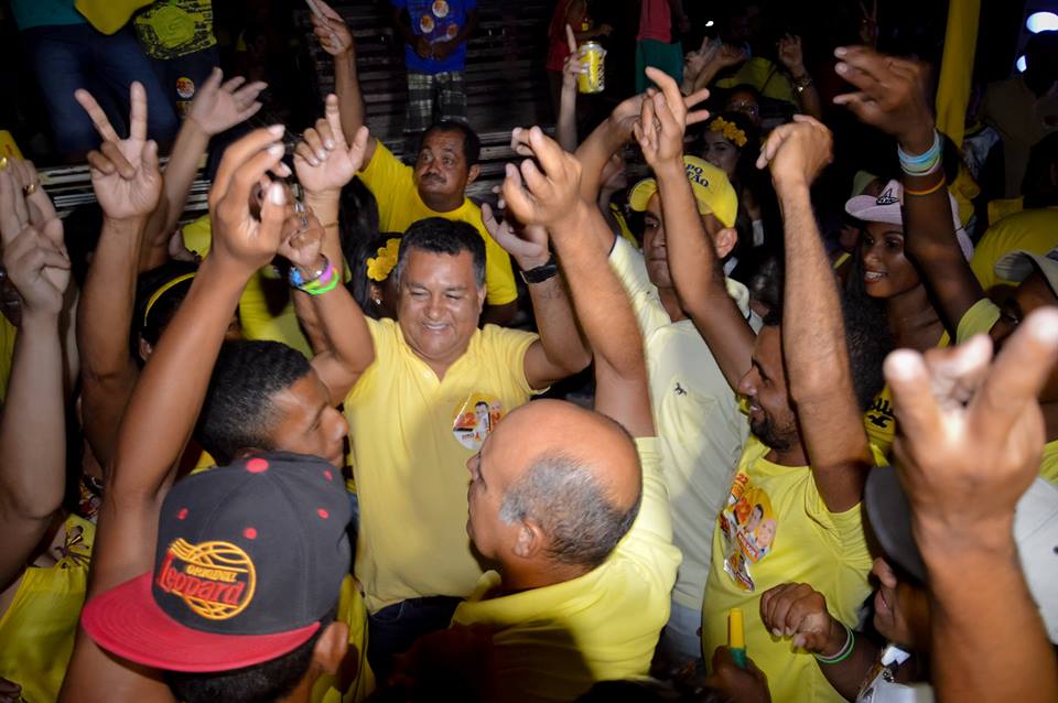 Coligação ” Vamos Reconstruir Juntos ” realiza 1° Comício no Povoado Farias de Meio, em Monteirópolis