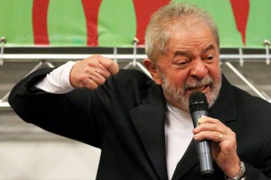 brasil-lula-conferencia-bancos-sp-20160729-02 (1)