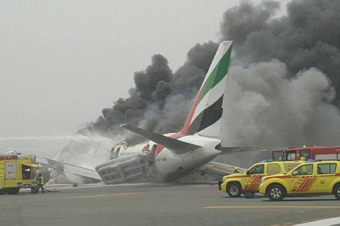 voo_emirates-e1470224190690