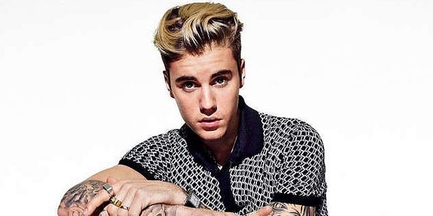 Justin Bieber tem cartão recusado em lanchonete e fã paga a conta