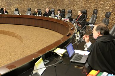 894d1ce63a080336cfe2f23bad6aef17