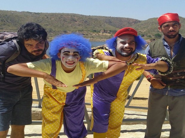 artistas125478965478