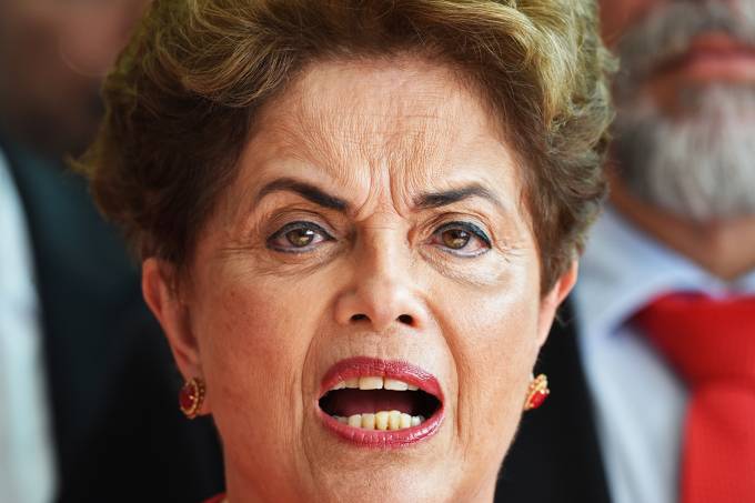 ex-presidente-dilma-rousseff-20160831-07