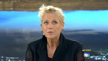 Com programa em baixa, equipe de Xuxa distribui currículos