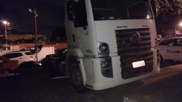 PC recupera em Pernambuco caminhão roubado em Messias