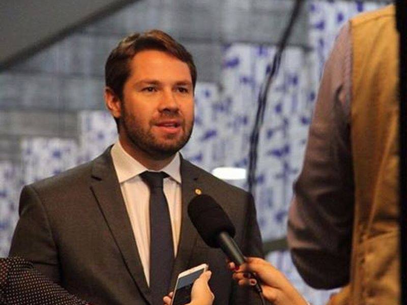 Pedro Vilela denuncia preconceito de atriz global contra os nordestinos