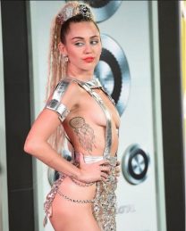 20161011124043bpdg2ng4rg