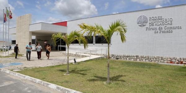 Acusado de tentativa de homicídio em Penedo vai a júri nesta quarta