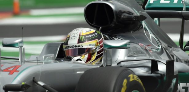 lewis-hamilton-da-mercedes-durante-o-gp-do-mexico-1477859637435_615x300