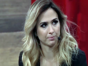 Tatá Werneck rasga a calça mas não salva Adnet da chatice