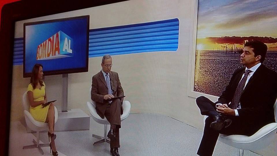 Rui Palmeira lamenta nota de Renan Calheiros e classifica como lamentável e chula