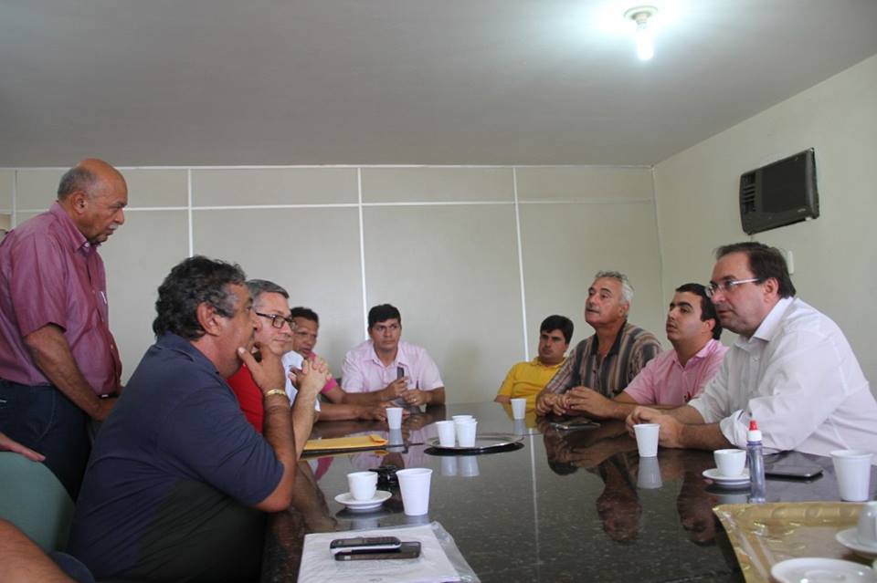 Luciano destaca parceria de empresários e vereadores na duplicação da AL-110