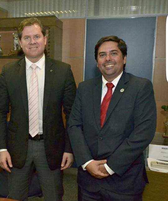 Marx Beltrão garante que já tem recursos para aeroporto de Maragogi