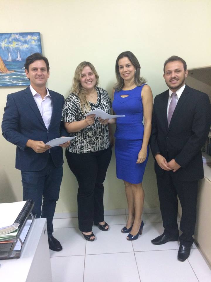 Marcelo Beltrão e prefeita de Jequiá recebem recomendações do MPE