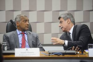 esporte-cpi-futebol-senado-20161123-001