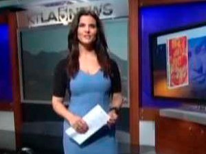 Apresentadora é presa após roubar fone de ouvido em vôo