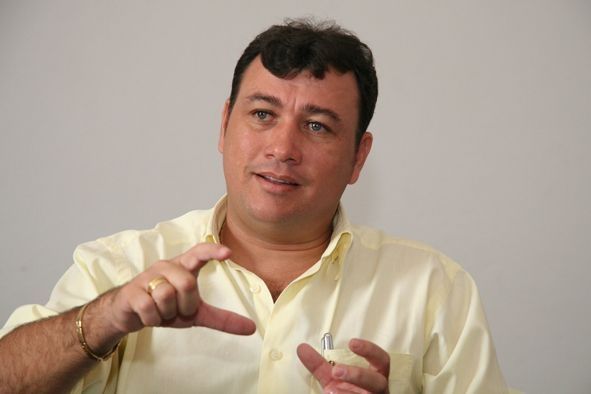 Cristiano Mateus e James Ribeiro devem ser preteridos na composição de Renan Filho