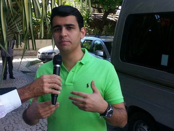 JHC declara não ter compromisso com grupo de Rui e nem com Renan