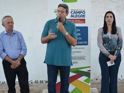 Prefeita de Campo Alegre diz que família Pereira jamais vai abandonar Benedito e Arthur Lira