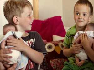 Meu filho gosta de boneca. E agora?