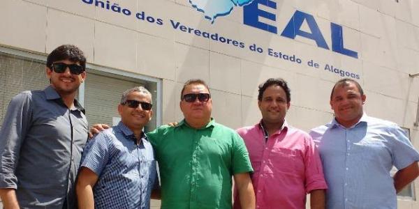 Dois do PMDB estão na briga pela Uveal; decisão será de Renan Calheiros