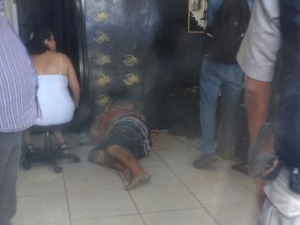 Tatuador é assassinado a tiros dentro do próprio estúdio na Jatiúca