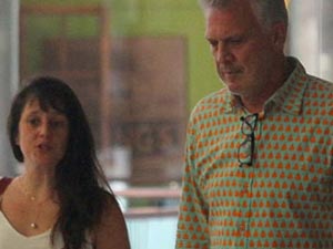 Bial esbanja tranquilidade durante passeio em Shopping