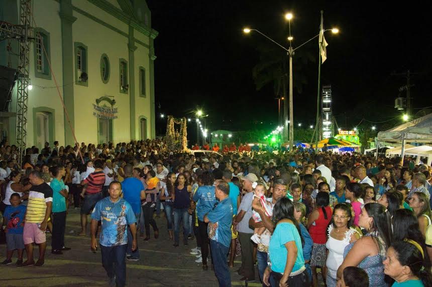 Atalaienses celebram  aniversário e festa da padroeira
