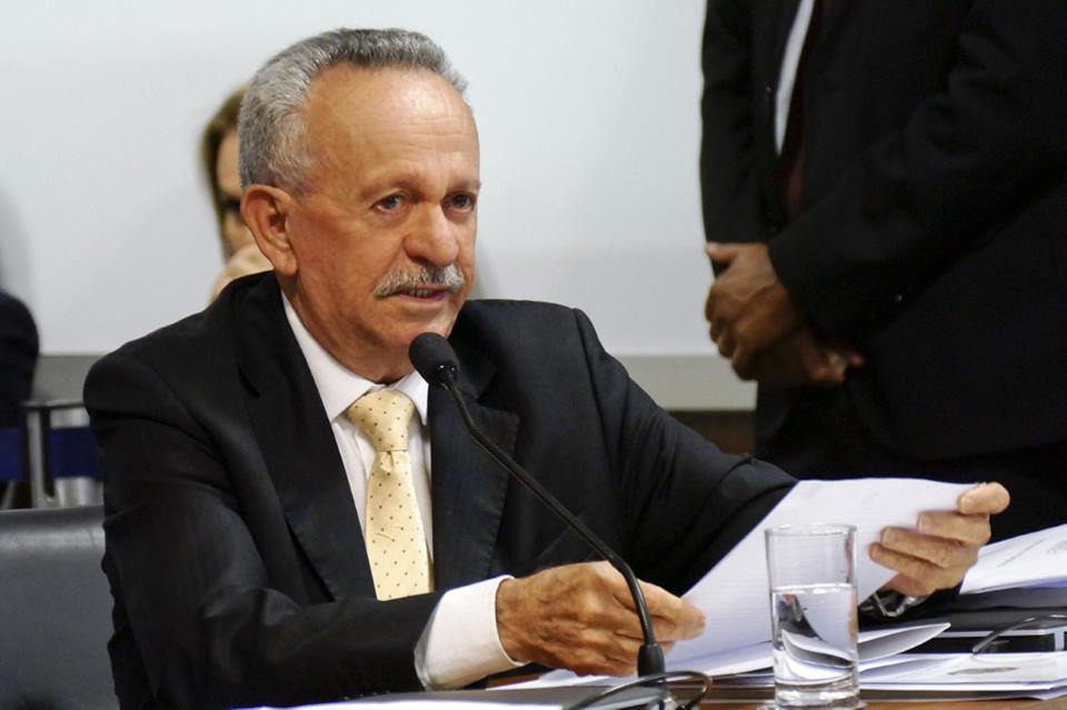 Benedito lidera 27 senadores para pedir estado de emergência do São Francisco