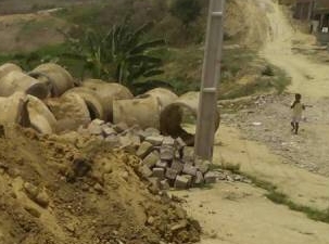 Clima de revolta contra prefeita que ameaça tomar loteamento