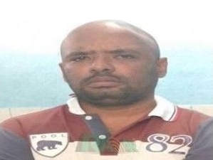 Mesmo algemado, preso consegue fugir de hospital