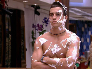 ‘BBB17’ tem primeiro barraco — com suposta agressão