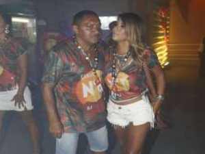 Tiririca revela sobre a esposa: “Pensam que é minha filha”