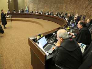 TJ retomará julgamento sobre atuação de agentes penitenciários contratados