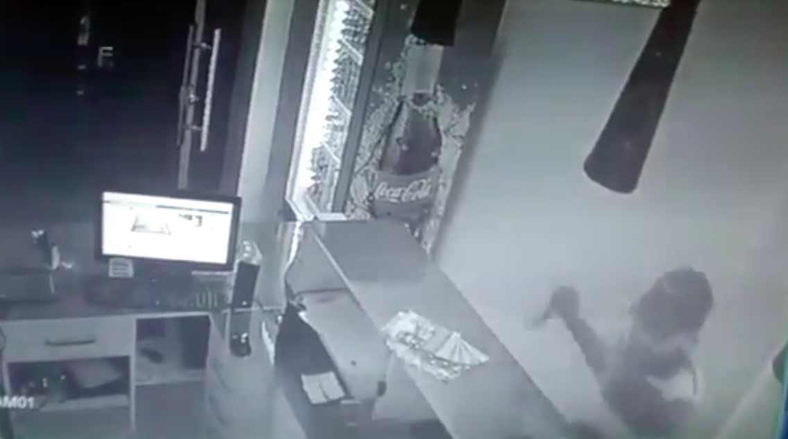 Pousada é alvo de assaltante em Palmeira dos Índios; Veja vídeo