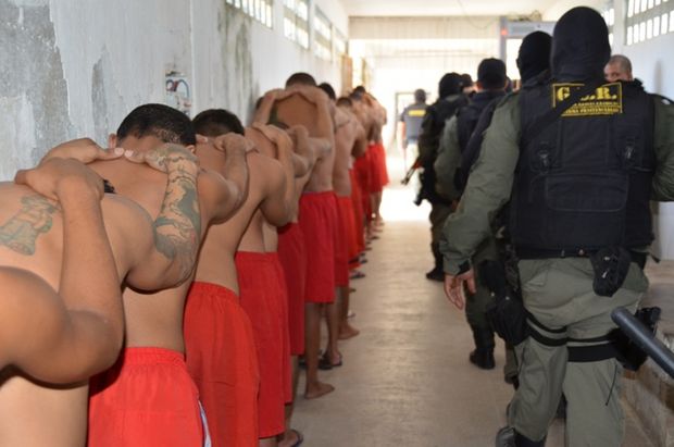 Ressocialização transfere 150 reeducandos para o Presídio do Agreste