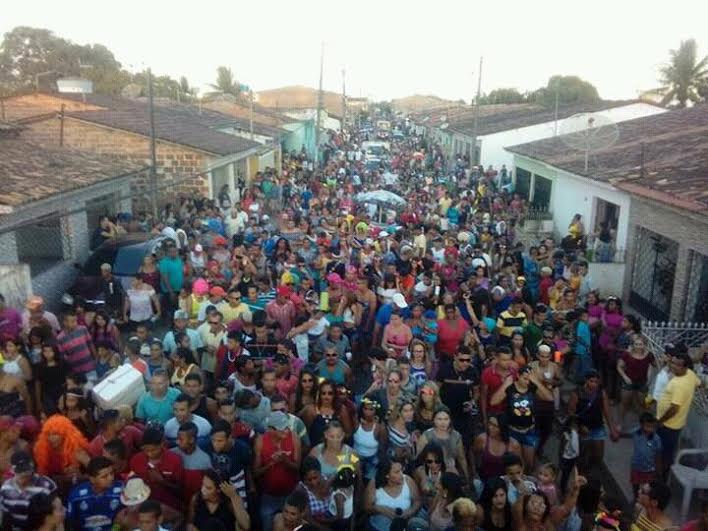 Foliões atalaienses comemoram sucesso do Carnaval