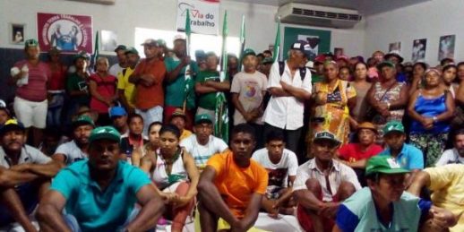 Ocupação no Iteral (Foto: Reprodução / Facebook) 