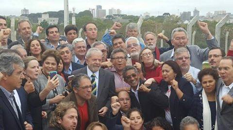 “Vão tentar novo golpe para impedir candidatura de Lula em 2018”, diz Paulão