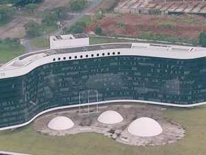 PF cumpre mandados na sede do Tribunal Superior Eleitoral, em Brasília