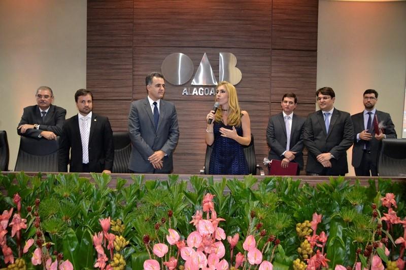 Presidente da OAB Alagoas encerra o maior evento da advocacia alagoana com a Carta da Conferência