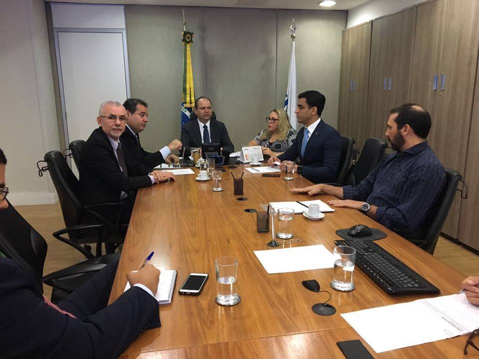 JHC libera ajuda do Ministério da Saúde para as cidades atingidas pela chuva.
